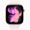Apple Watch S11 GPS-es (46mm) rózsaarany alumínium tok, lágy rózsaszín S/M sportszíjas okosóra
